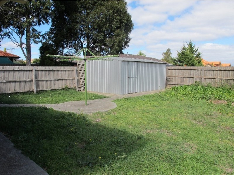 3 Meade Way, Sydenham VIC 3037
