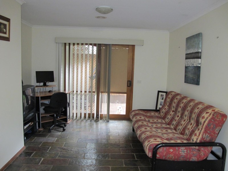 588 High Street, Melton VIC 3337