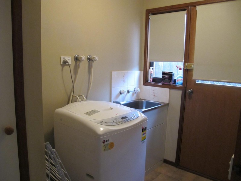 588 High Street, Melton VIC 3337