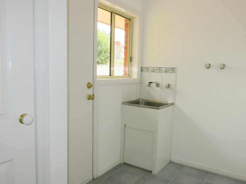 14 Wyperfeld Circuit, Caroline Springs VIC 3023