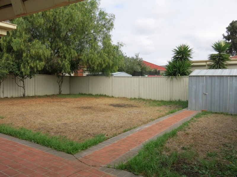 14 Wyperfeld Circuit, Caroline Springs VIC 3023