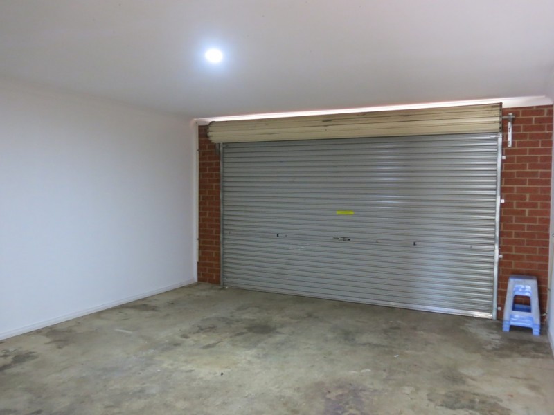 14 Wyperfeld Circuit, Caroline Springs VIC 3023