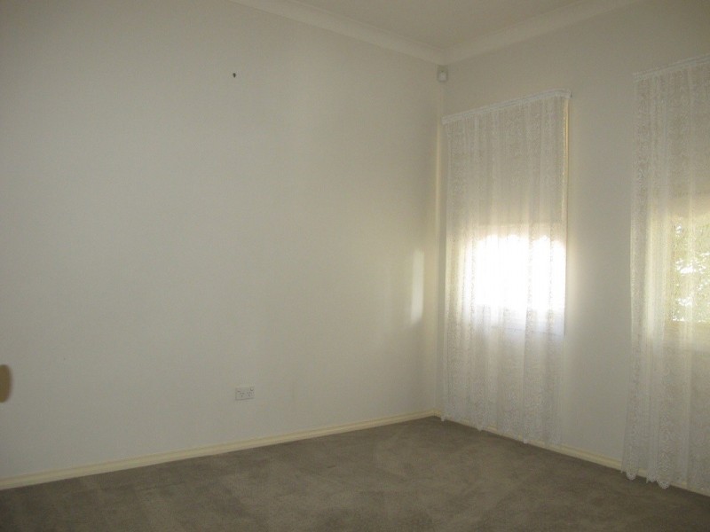 4 Franklin Place, Caroline Springs VIC 3023