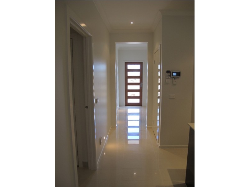 27 Daly Circuit, Caroline Springs VIC 3023