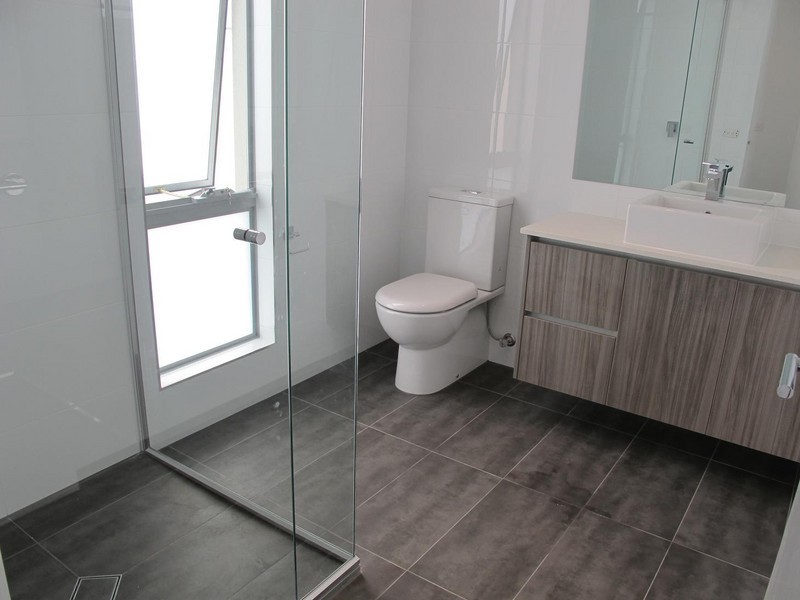 147 The Esplanade, Caroline Springs VIC 3023