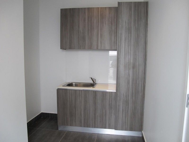 147 The Esplanade, Caroline Springs VIC 3023