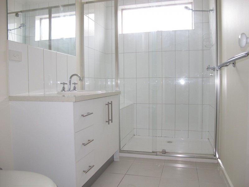 12 Zammit Lane, Hillside VIC 3037