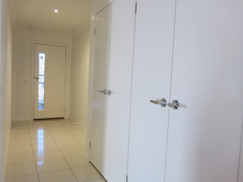 11 Regent Close, Burnside Heights VIC 3023