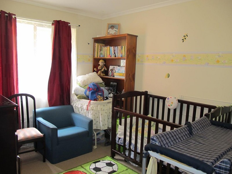 19 Gisborne Way, Caroline Springs VIC 3023