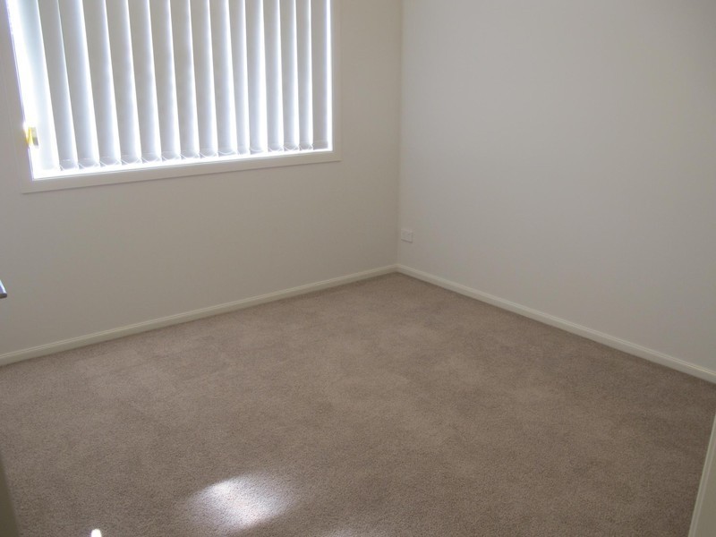 4 Annecy Blvd (Plumpton), Caroline Springs VIC 3023