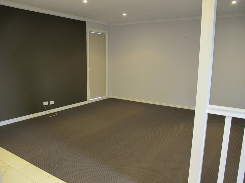 54 Clarendon Wynd, Caroline Springs VIC 3023