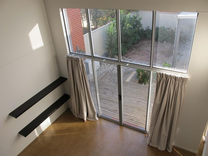 2 Beacon Lane, Caroline Springs VIC 3023