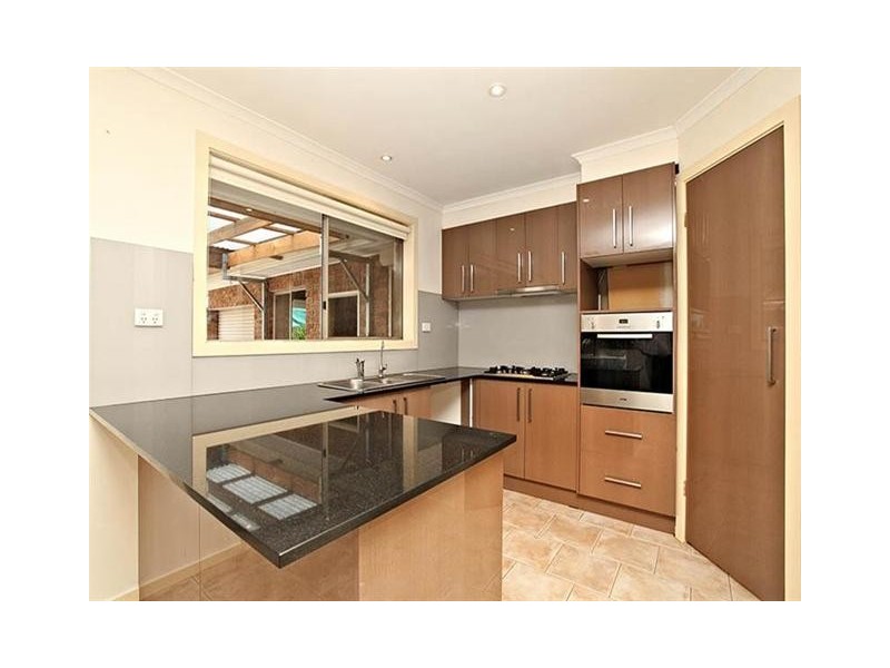 10 Bedingham Drive, Hillside VIC 3037