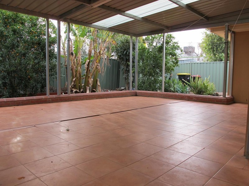 37 William Circuit, Caroline Springs VIC 3023