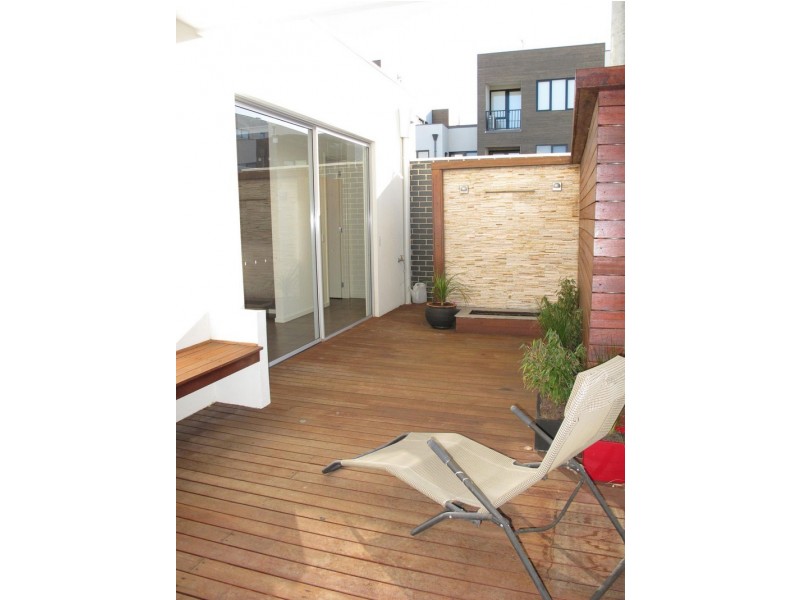 50 The Broadway, Caroline Springs VIC 3023