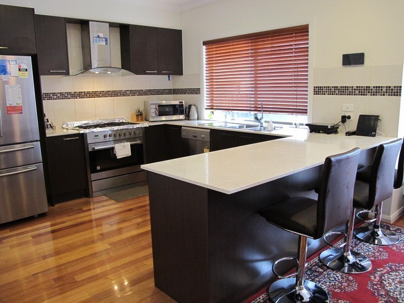 12 Brunton Avenue, Caroline Springs VIC 3023