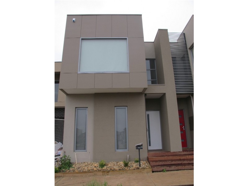 13 Bay Street, Caroline Springs VIC 3023