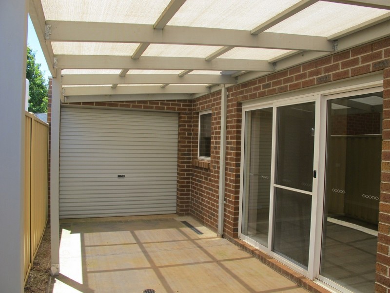 7 Whatmough Street, Caroline Springs VIC 3023