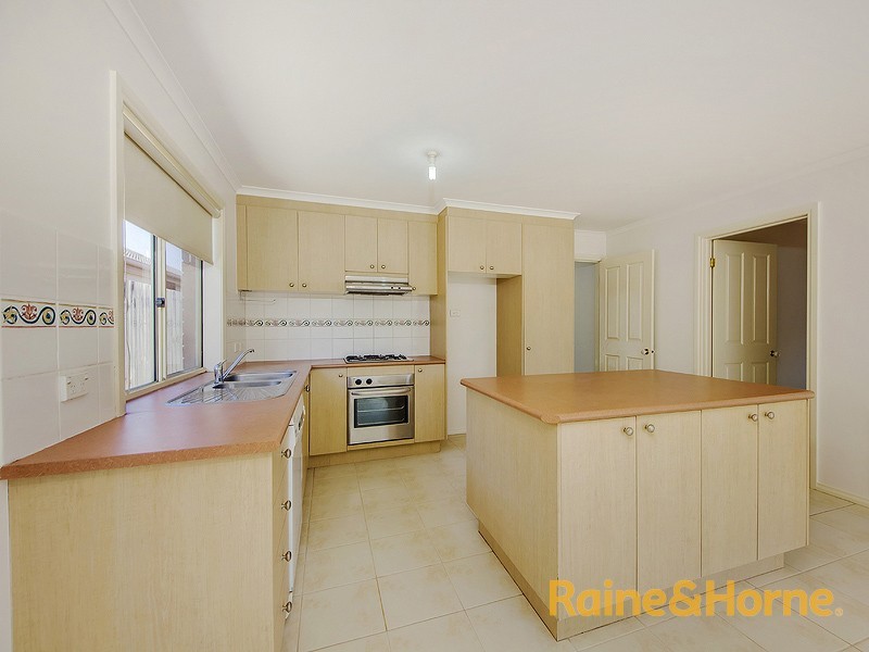 78 Jamieson Terrace, Taylors Hill VIC 3037