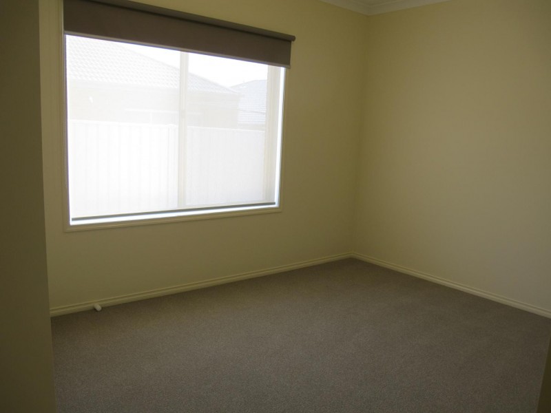 26 Jamieson Link, Caroline Springs VIC 3023