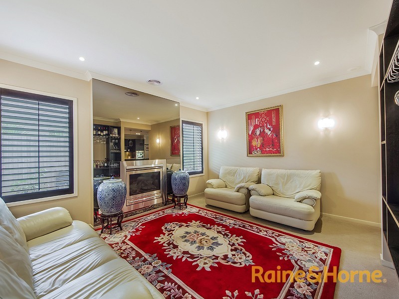 7 Drummoyne Tce, Taylors Hill VIC 3037