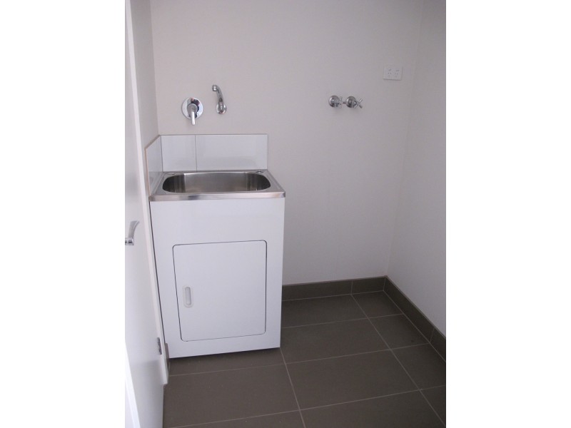 25 Marine Parade, Caroline Springs VIC 3023