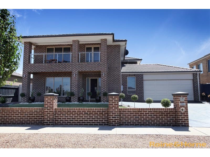 25 Balmain Circuit, Taylors Hill VIC 3037