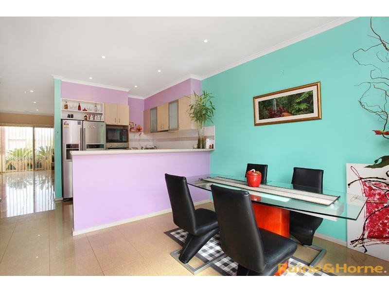 41 Amberlea Circuit, Taylors Hill VIC 3037