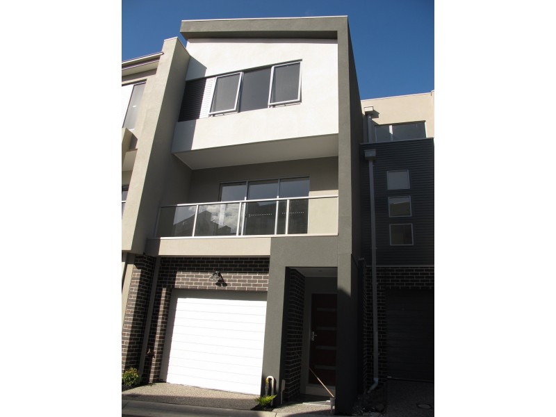 19/ 69-77 Lancefield Drive, Caroline Springs VIC 3023