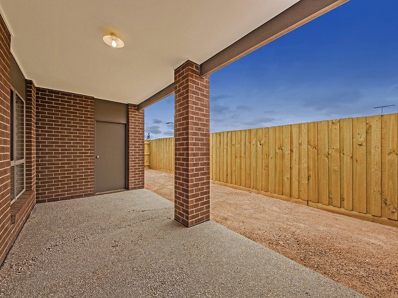 9 Luxor Drive (Plumpton), Caroline Springs VIC 3023