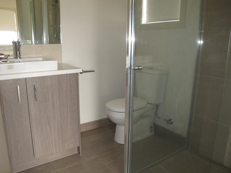 2 Devonport Court, Taylors Hill VIC 3037