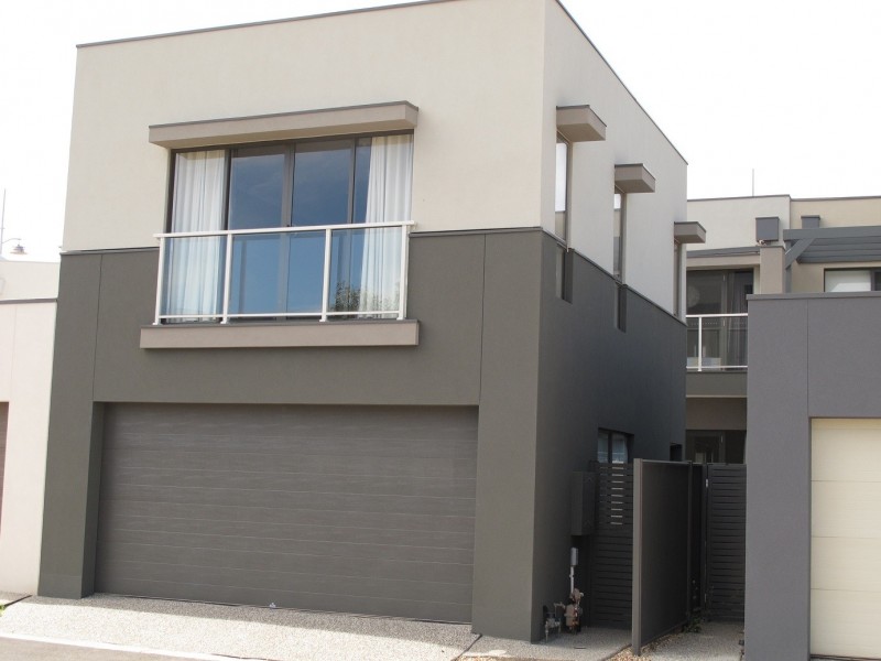 143 The Esplanade, Caroline Springs VIC 3023