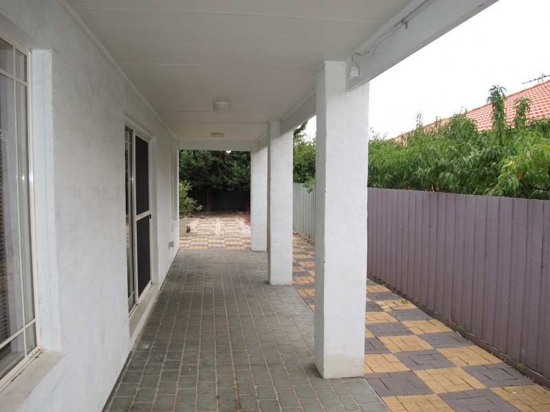 5 Wareham Court, Hillside VIC 3037