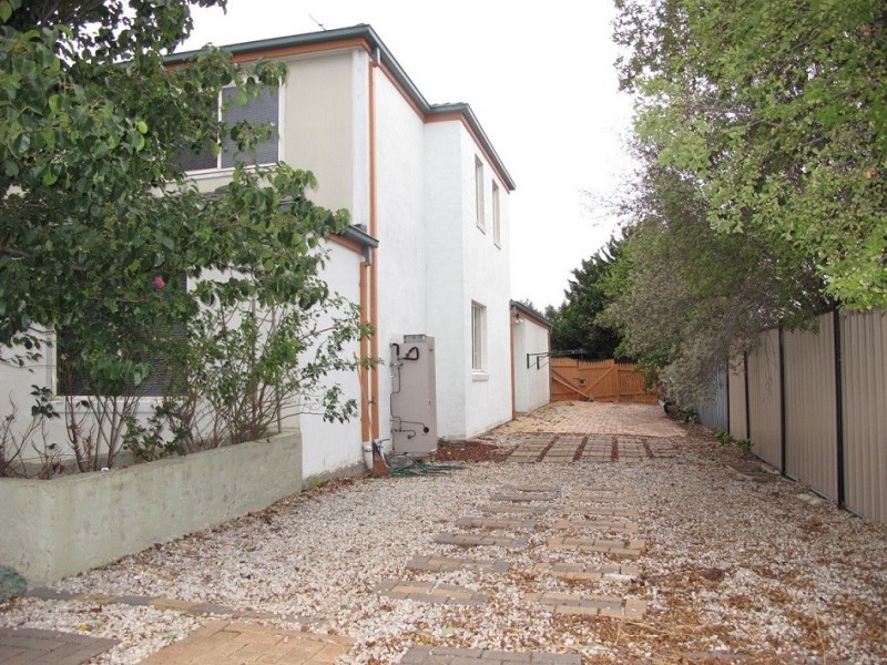 5 Wareham Court, Hillside VIC 3037