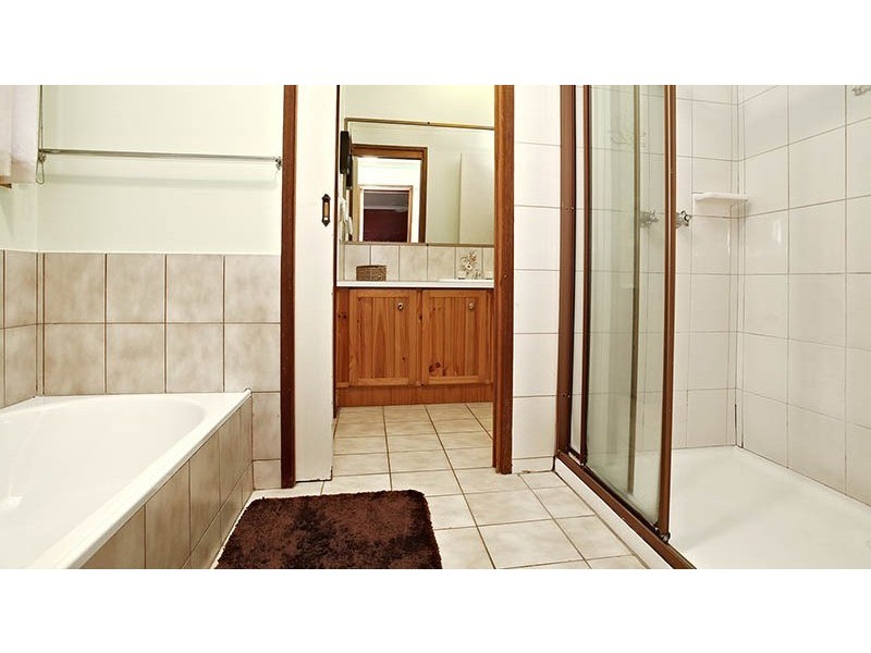 1989 Western Highway, Rockbank VIC 3335