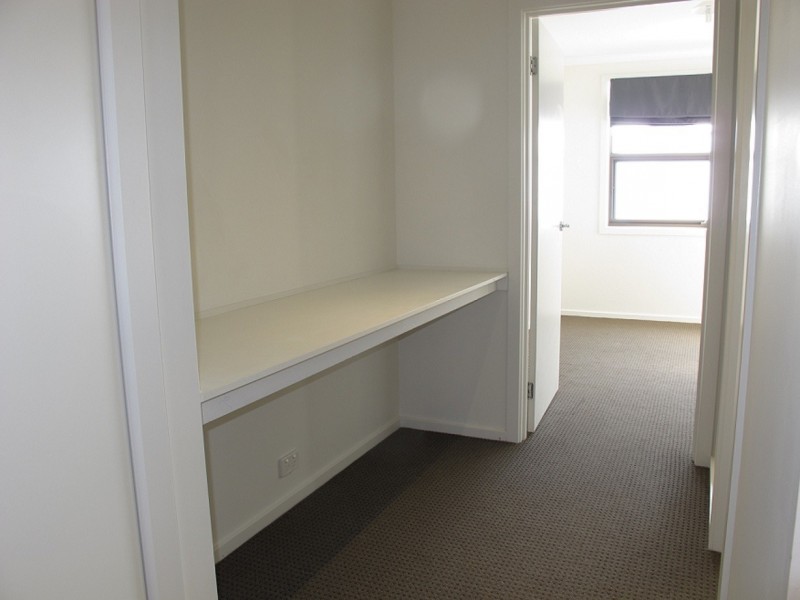 25 Marine Parade, Caroline Springs VIC 3023