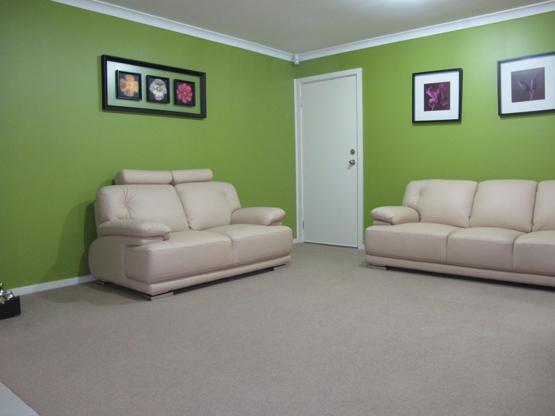 27 Double Bay Drive, Taylors Hill VIC 3037