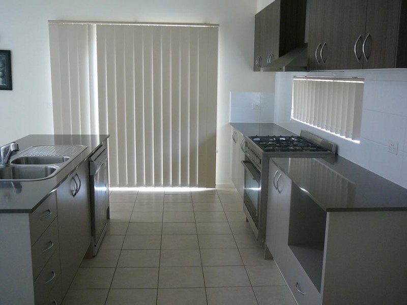 53 Manny Paul Circuit, Burnside Heights VIC 3023