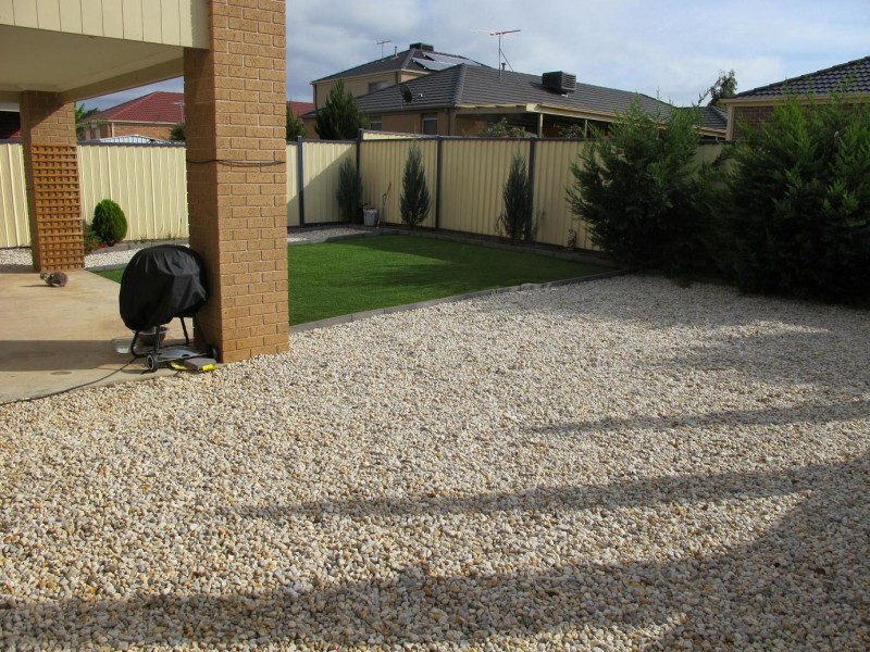 53 Manny Paul Circuit, Burnside Heights VIC 3023