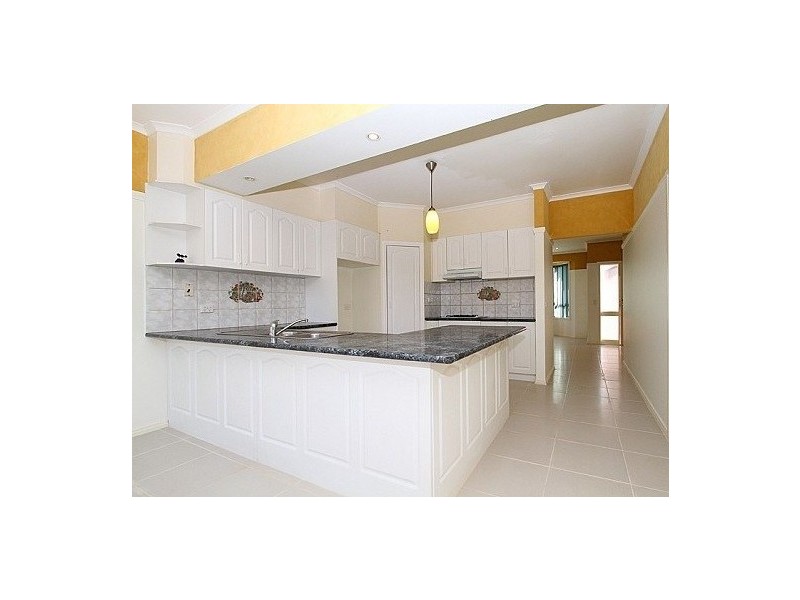 4 Japonica Crt, Cairnlea VIC 3023