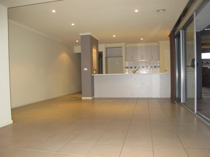 26 Pilbara Avenue, Burnside VIC 3023