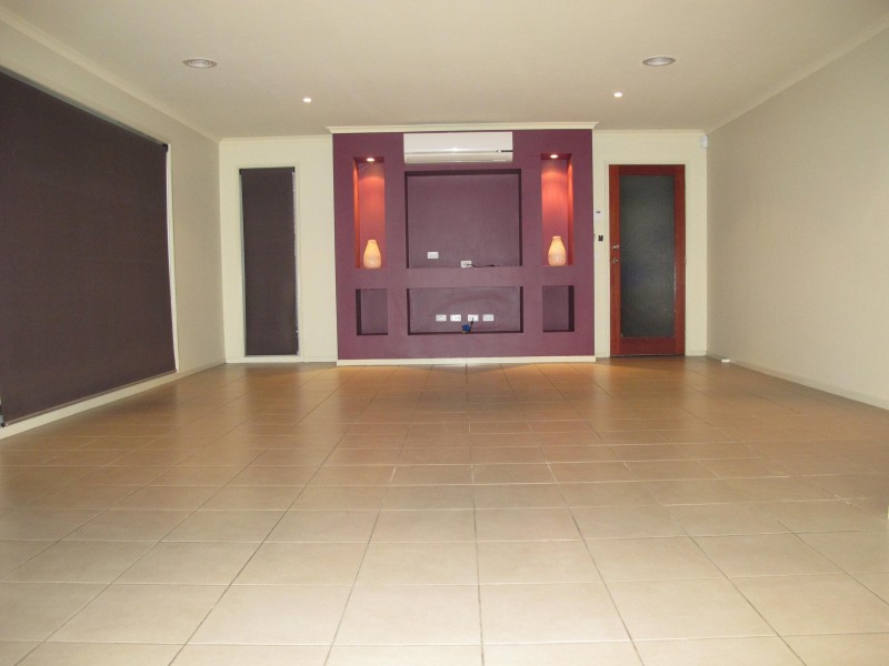 26 Pilbara Avenue, Burnside VIC 3023