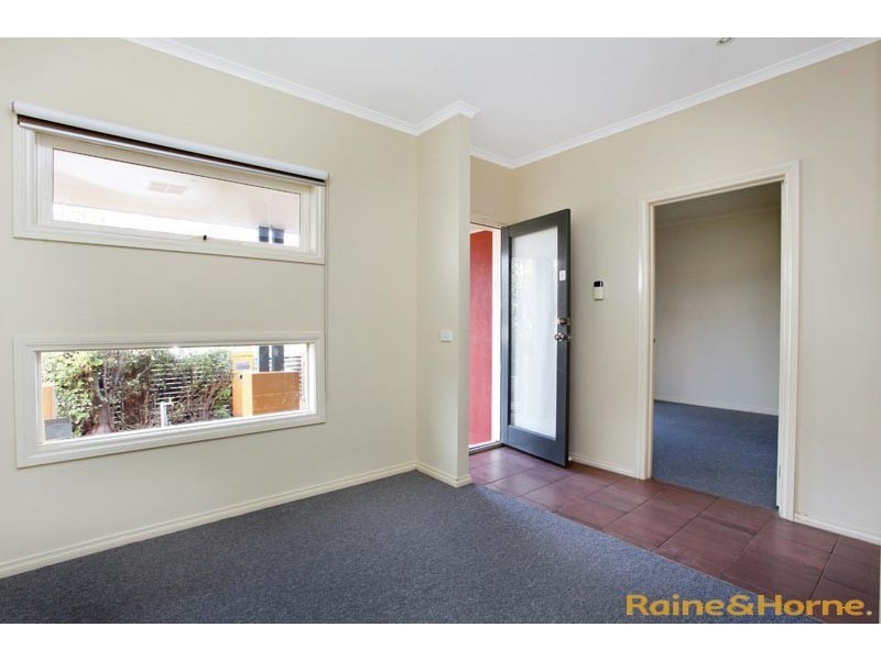 18 Cassan Way, Caroline Springs VIC 3023