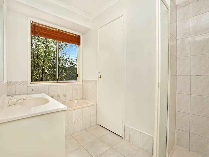 50 HERRINGTON TURN, Caroline Springs VIC 3023