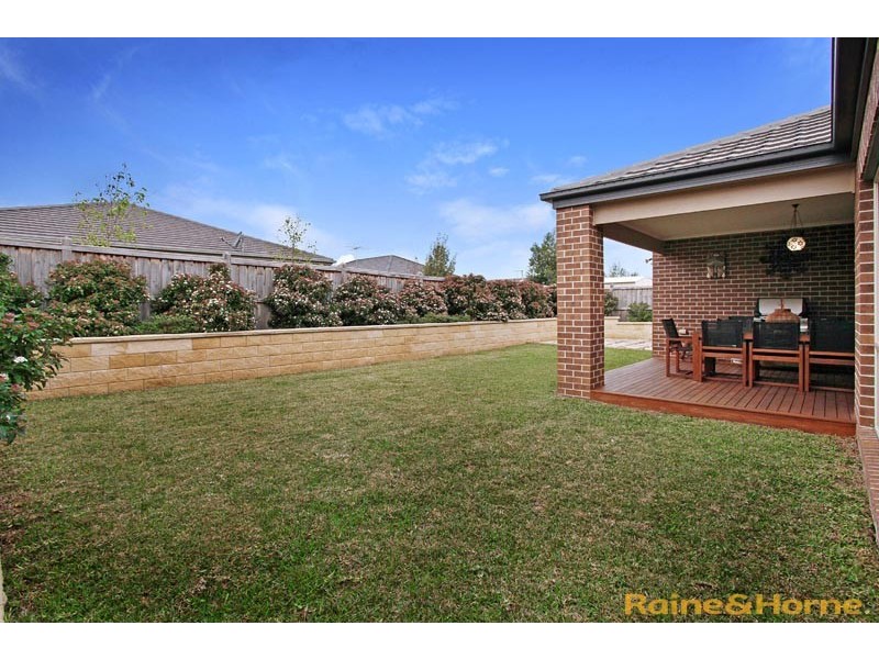 9 Redcliffe Terrace, Taylors Hill VIC 3037