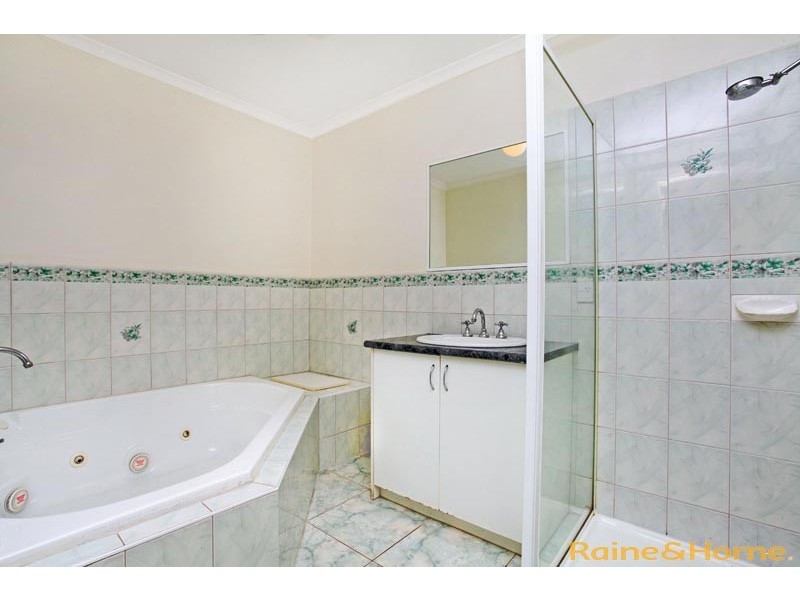 4 Japonica Court, Cairnlea VIC 3023