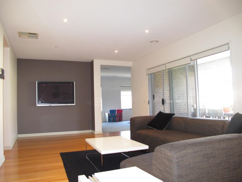 12 Coomgarie Terrace, Cairnlea VIC 3023