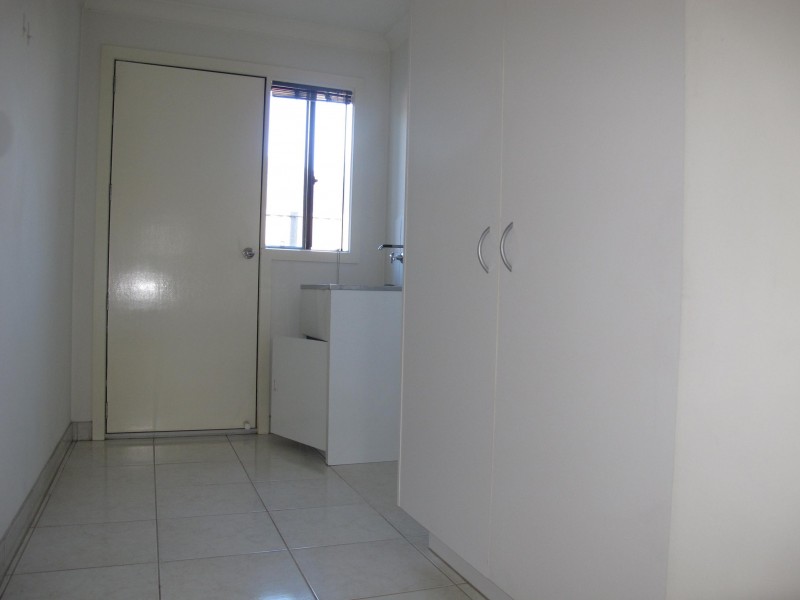 40 Klippel Way, Caroline Springs VIC 3023