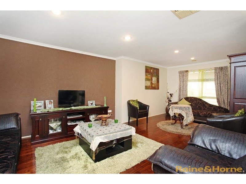 3 Berthon Crescent, Hillside VIC 3037