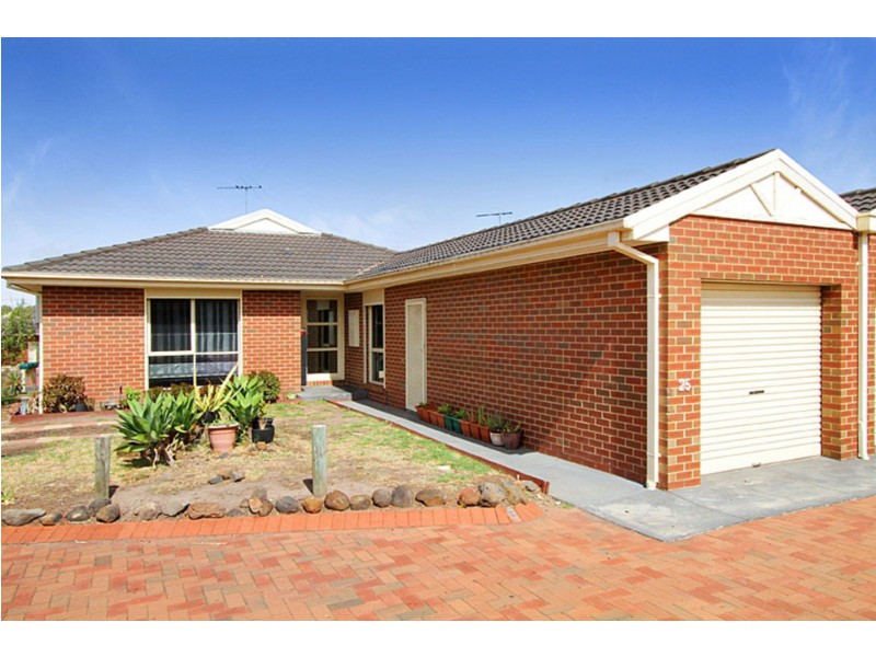 25 Village Avenue, Taylors Lakes VIC 3038